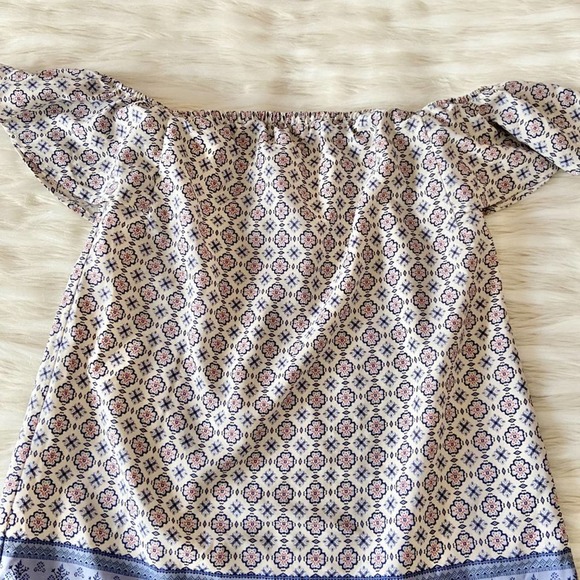 Forever 21 Preppy Cream Blue Paisley Off Shoulder Dress Sz XS - Picture 4 of 9